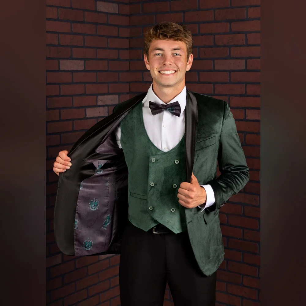 NWT Harry Potter Slytherin Deluxe Men's Blazer- 42R- Warner Bros, Wizard, Magic